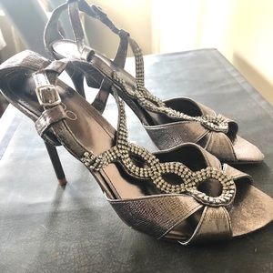 Women High heel dress shoes